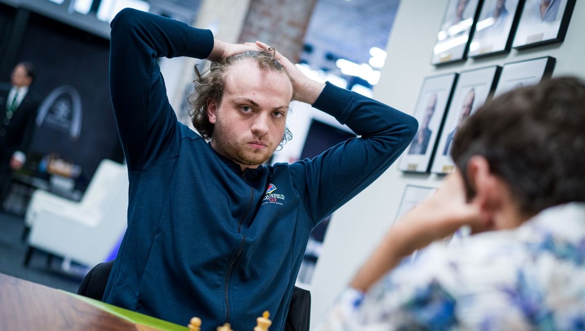 Dünya şampiyonunu yenen genç satranç ustası Hans Niemann'ın 100'den fazla oyunda hile yaptığı öne sürüldü